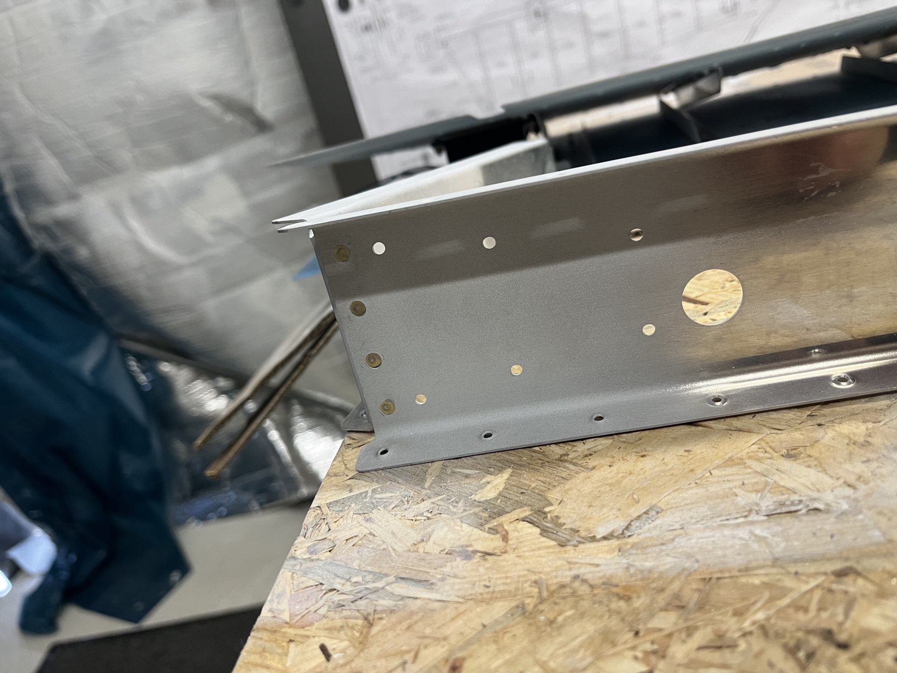 Die andere Seite vom Spar. Die linke (hier nicht sichtbare) Seite muss noch lackiert werden