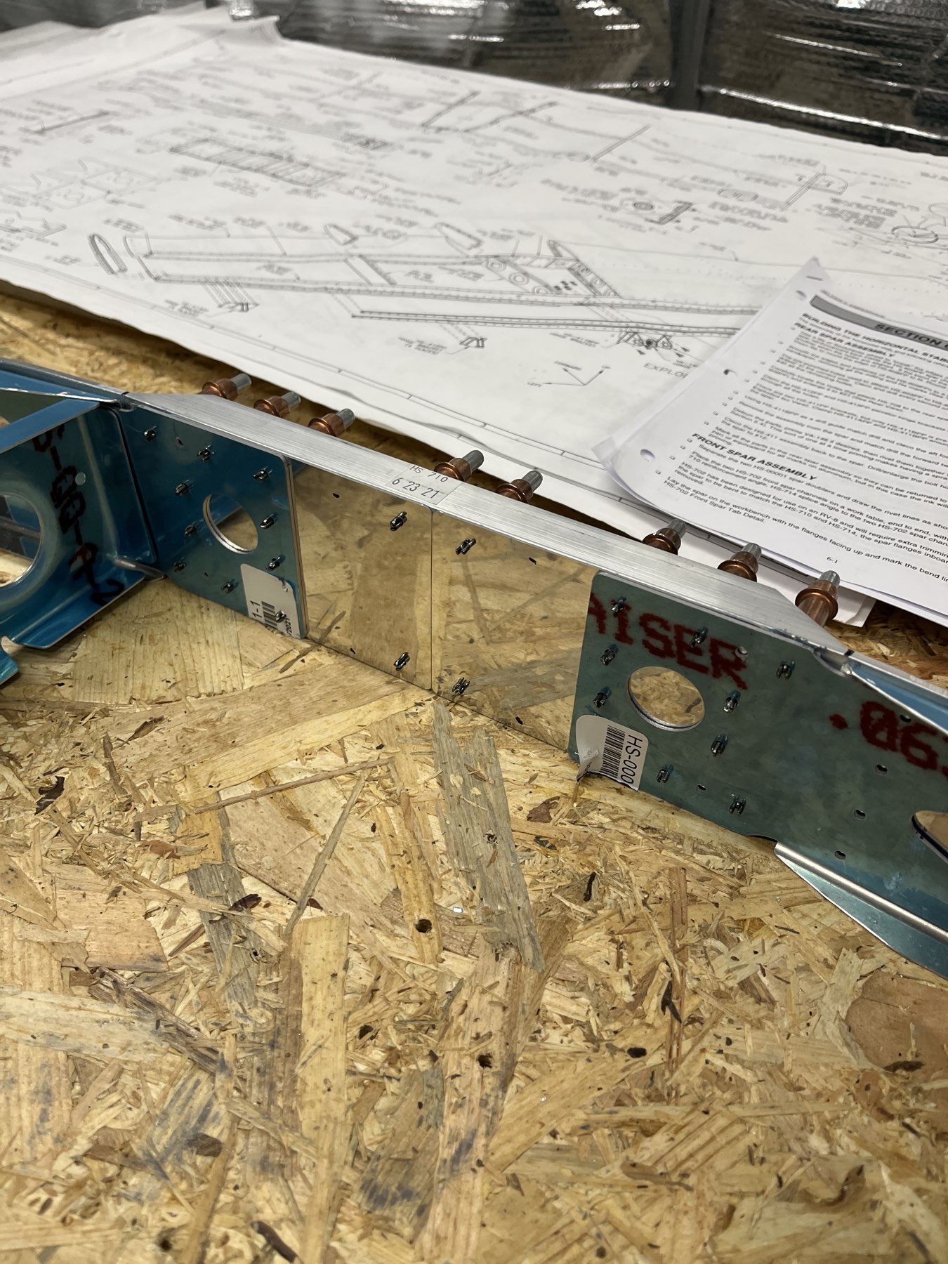 Der zentrale Teil des Front Stars. 2 Löcher wurden noch nicht gebohrt, da diese in den Verstärker-Winkel gehen und ich das ert mit dem finalen 702 Teil machen möchte 