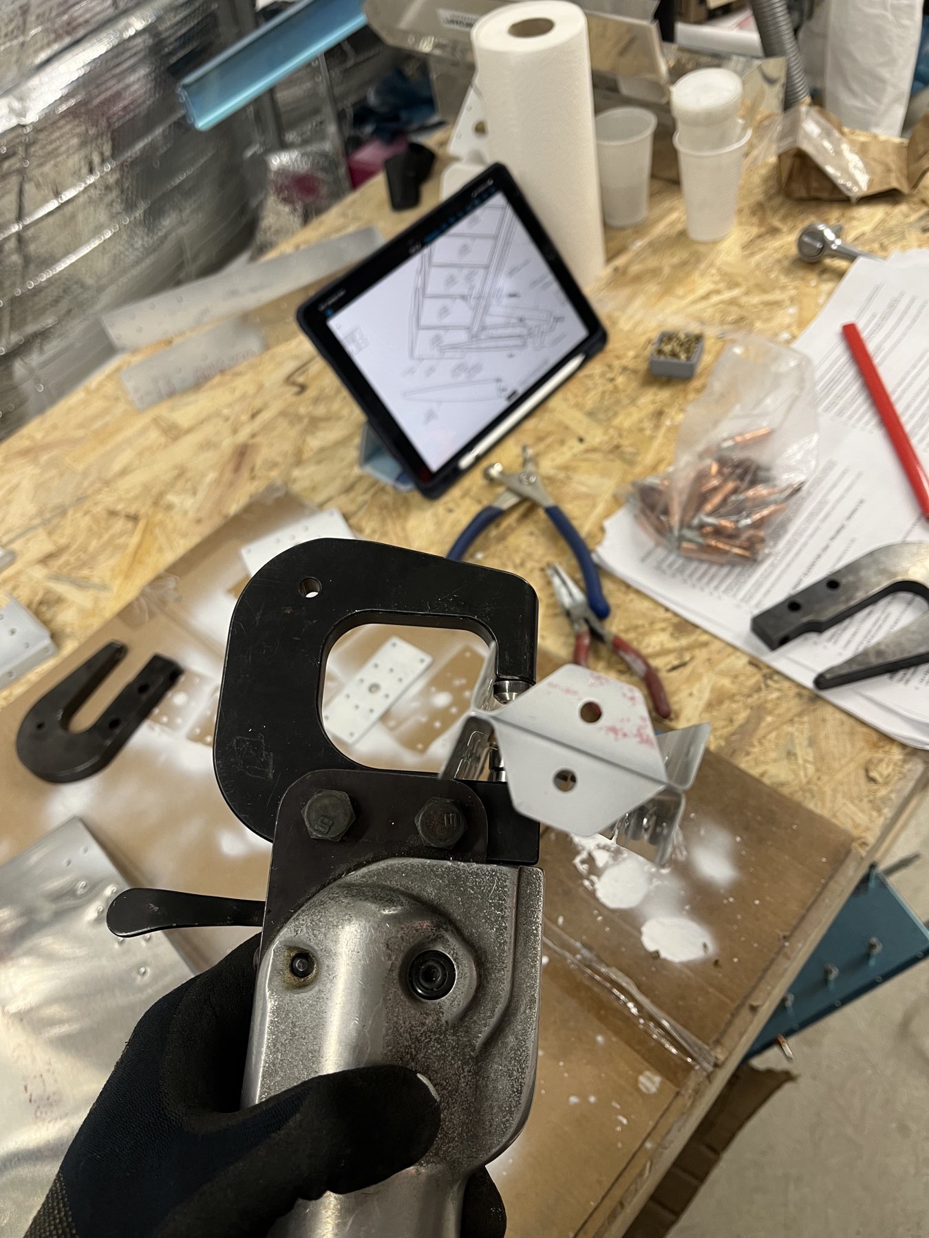 Daher wurde der Hebel der Quetsche gewechselt. Nun gehts