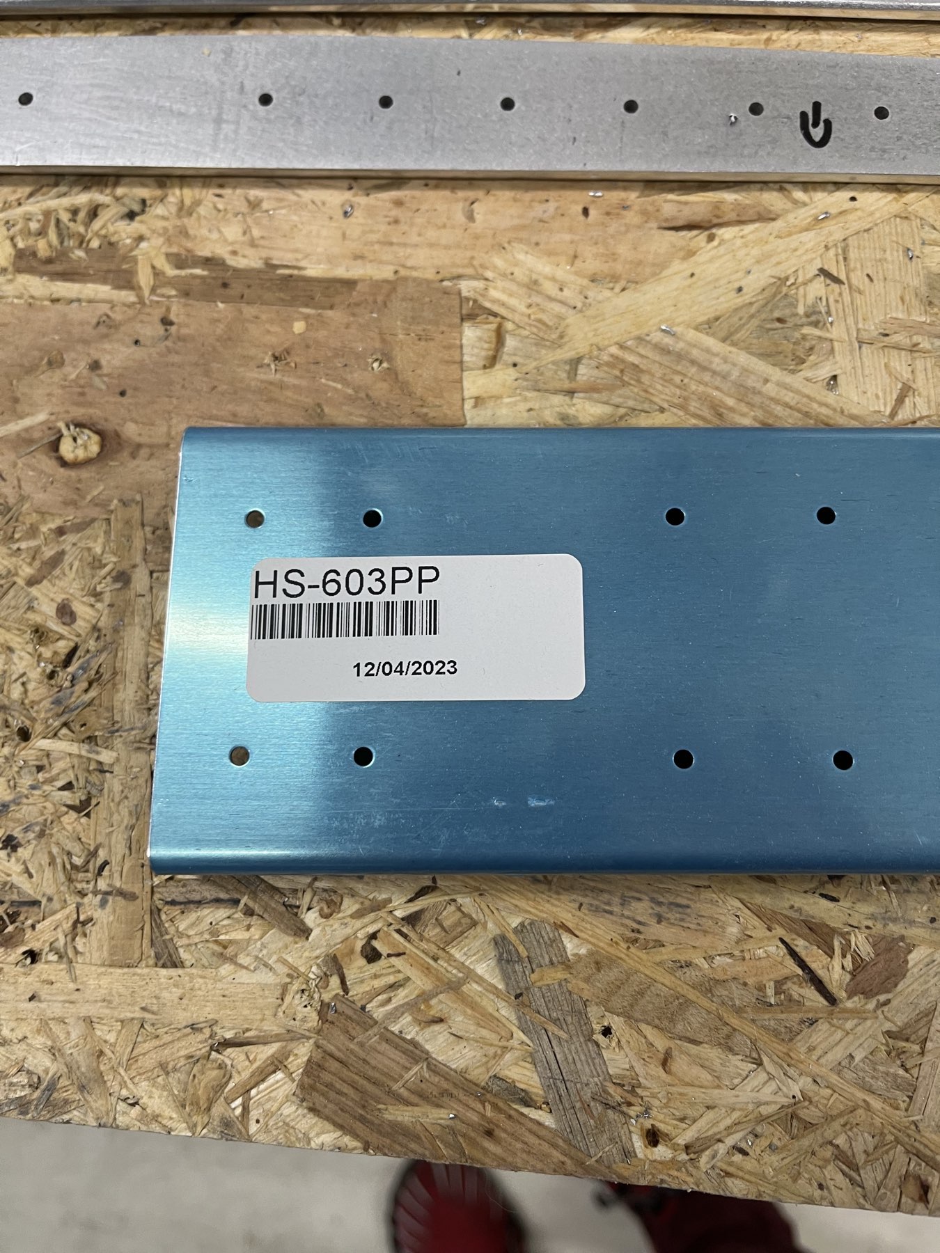 Neuer HS 603 (eins fehlte ja von den CNC/Lasercut ausgetauschten Teilen). Dies ist eins der neuen Teile (Die alten ausgetauschten wurden natürlich bereits verräumt)