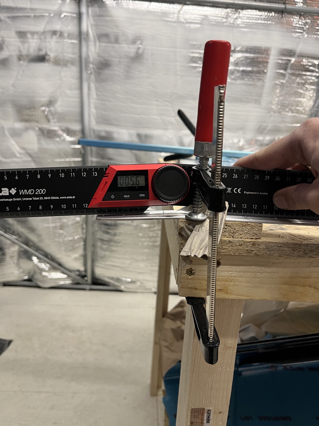 Biegung des Verstärkerwinkels (Reine Handkraft)